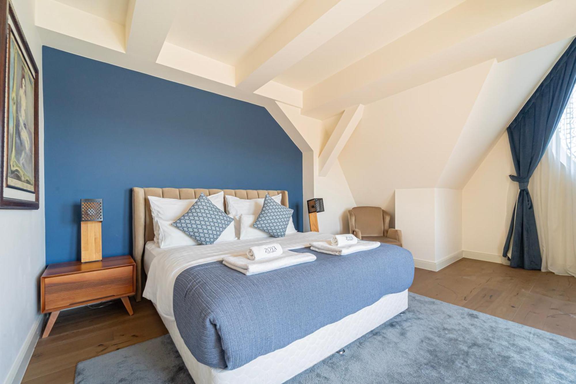 Zoya Luxury 5* Budapest